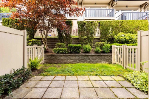10-3065 Dayanee Springs Boulevard, Coquitlam, BC 