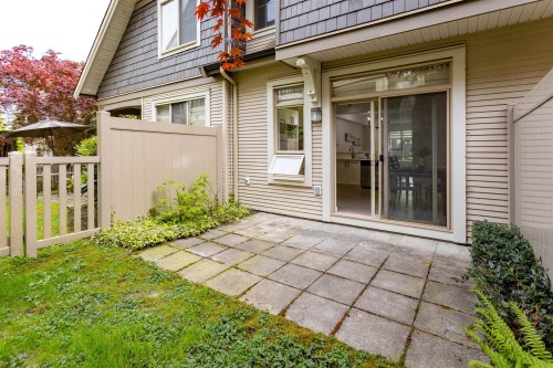 10-3065 Dayanee Springs Boulevard, Coquitlam, BC 