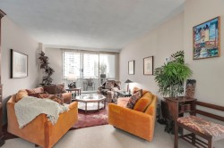 208-2016 Fullerton Avenue  North Vancouver, BC V7P 3E6