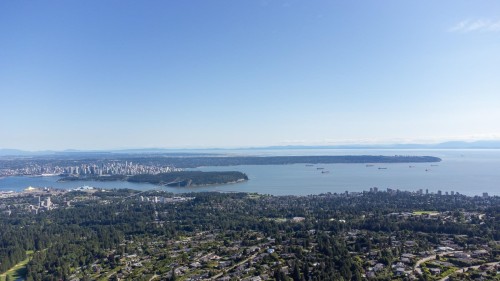 661 Andover Crescent, West Vancouver, BC 