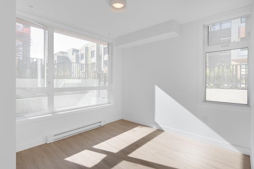 208-6085 Irmin Street, Burnaby, BC 