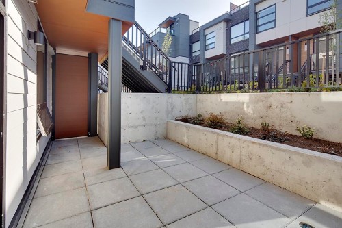 208-6085 Irmin Street, Burnaby, BC 