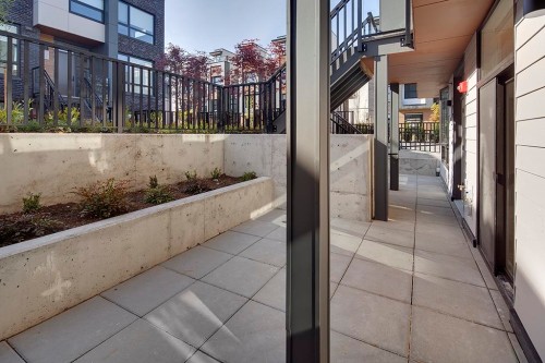 208-6085 Irmin Street, Burnaby, BC 