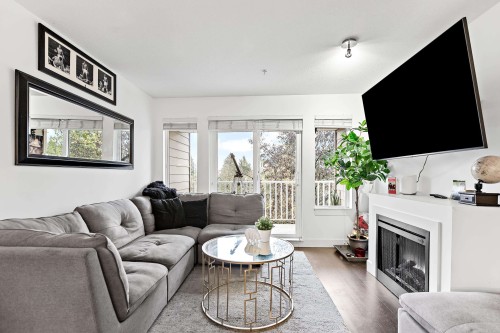 305-12283 224 Street, Maple Ridge, BC 