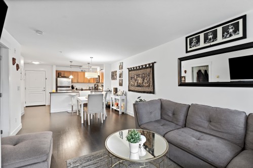 305-12283 224 Street, Maple Ridge, BC 