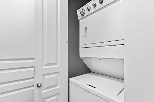 305-12283 224 Street, Maple Ridge, BC 