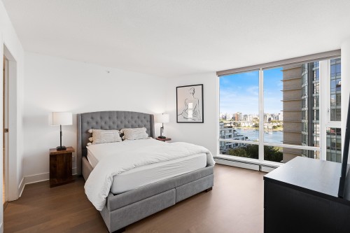 1202-1383 Marinaside Crescent, Vancouver, BC 