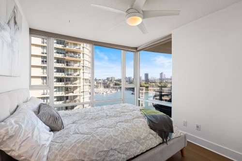 1202-1383 Marinaside Crescent, Vancouver, BC 