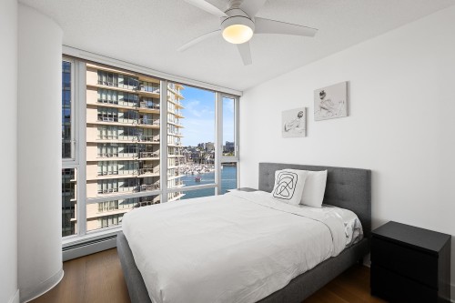 1202-1383 Marinaside Crescent, Vancouver, BC 