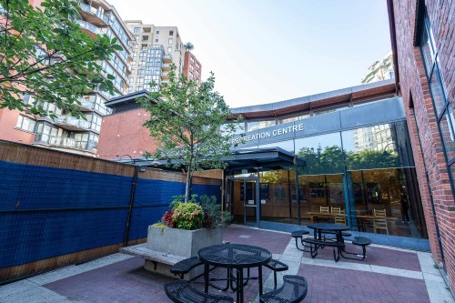 1202-1383 Marinaside Crescent, Vancouver, BC 