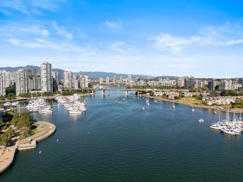 1202-1383 Marinaside Crescent, Vancouver, BC 