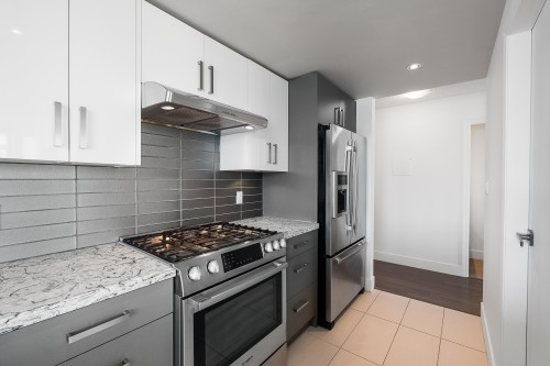 1202-1383 Marinaside Crescent, Vancouver, BC 