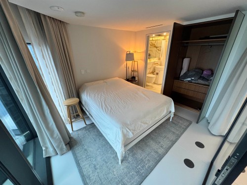 704-1033 Nelson Street, Vancouver, BC 