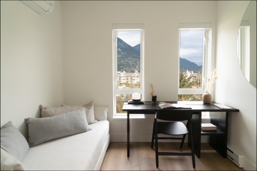 38081 Helm Way, Squamish, BC 