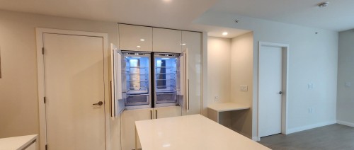 610-4168 Lougheed Highway, Burnaby, BC 