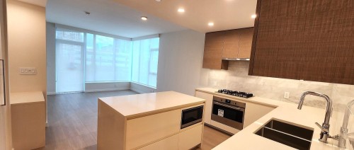 610-4168 Lougheed Highway, Burnaby, BC 