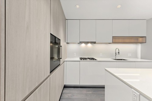 1211-6500 Minoru Boulevard, Richmond, BC 