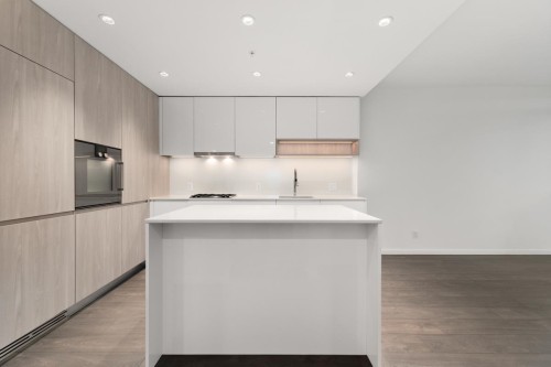 1211-6500 Minoru Boulevard, Richmond, BC 