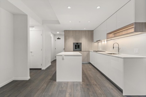 1211-6500 Minoru Boulevard, Richmond, BC 