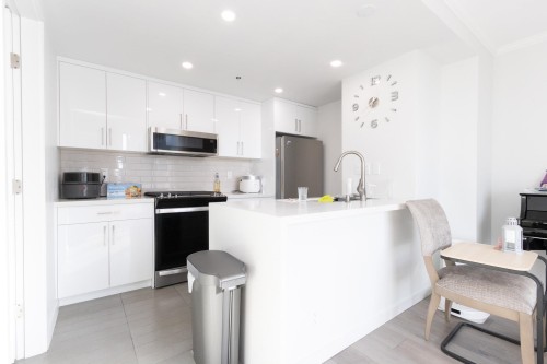 2605-33 Smithe Street, Vancouver, BC 