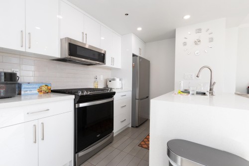 2605-33 Smithe Street, Vancouver, BC 