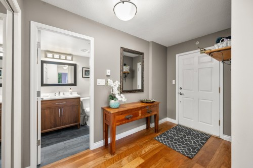 1004-200 Newport Drive, Port Moody, BC 