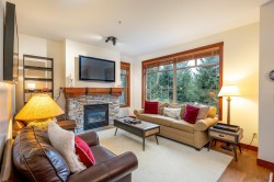 25-2301 Taluswood Place  Whistler, BC V8E 0P8