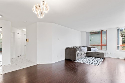 201-38 Leopold Place, New Westminster, BC 