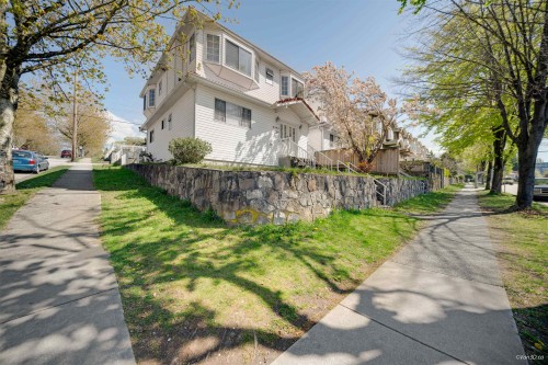 4502 Nanaimo Street, Vancouver, BC 