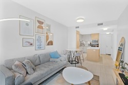 353-8575 Rivergrass Drive  Vancouver, BC V5S 0J7