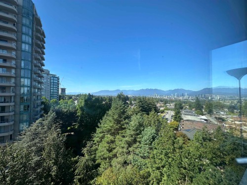 80X-4657 Hazel Street, Burnaby, BC 