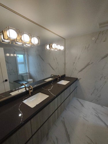 1-1706 68Th Avenue W, Vancouver, BC 