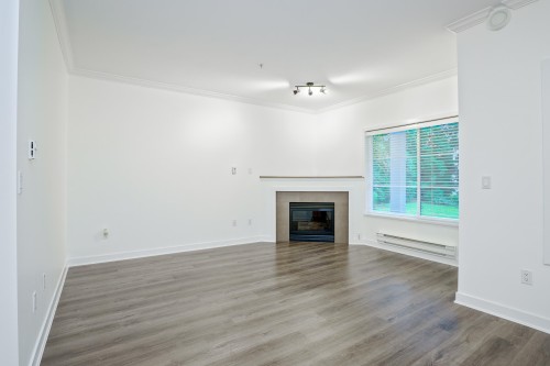 105-11519 Burnett Street, Maple Ridge, BC 