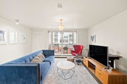 702-189 Keefer Street  Vancouver, BC V6A 0C8