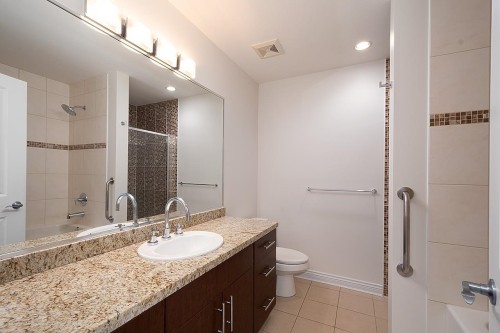 17-11100 No. 1 Road, Richmond, BC 