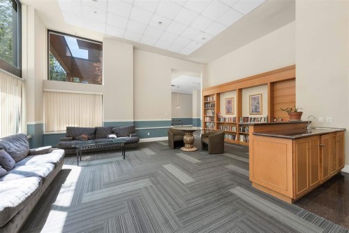 811-1189 Howe Street, Vancouver, BC 