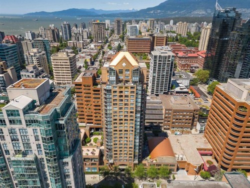 811-1189 Howe Street, Vancouver, BC 
