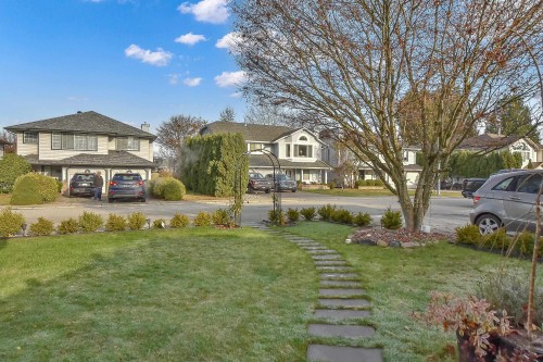 19358 Cusick Crescent, Pitt Meadows, BC 