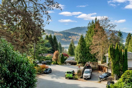 7 Bignall Bay, Port Moody, BC 