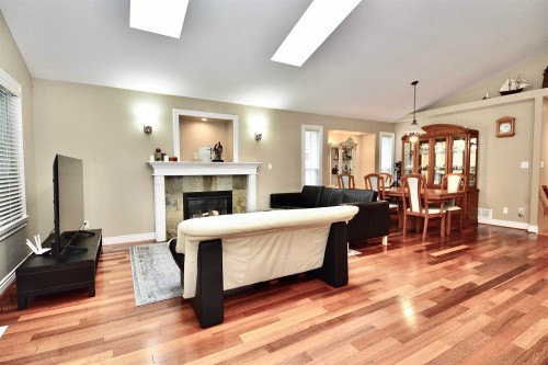 3035 Maplewood Court, Coquitlam, BC 