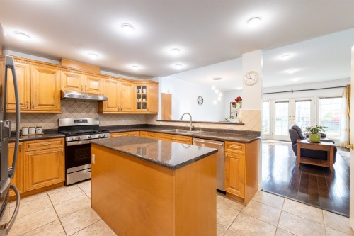 7790 Allman Street, Burnaby, BC 