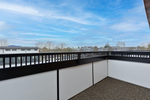 2632 Ward Street, Vancouver, BC 