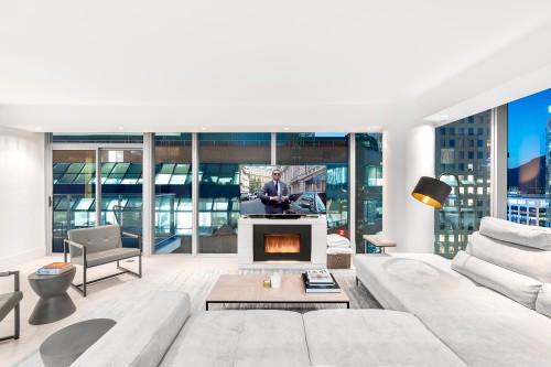 2902-667 Howe Street, Vancouver, BC 