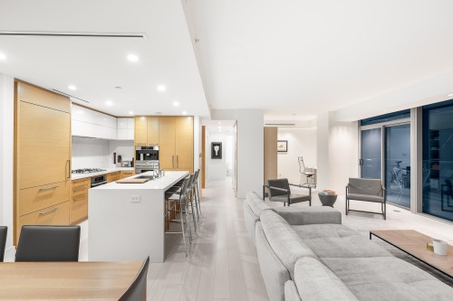 2902-667 Howe Street, Vancouver, BC 