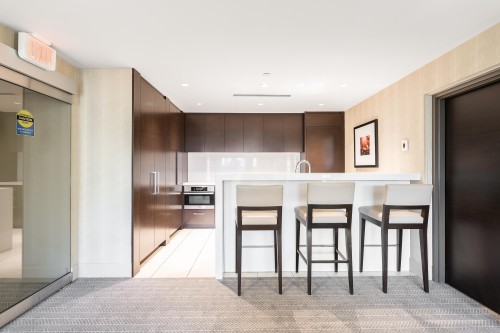 2902-667 Howe Street, Vancouver, BC 