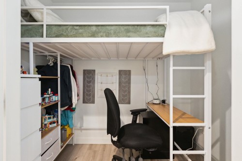 309-128 8Th Street E, North Vancouver, BC 