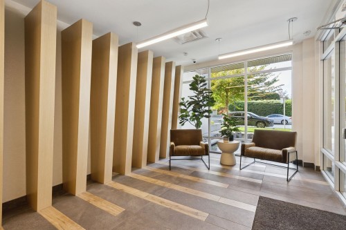 309-128 8Th Street E, North Vancouver, BC 