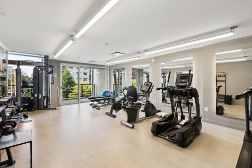 309-128 8Th Street E, North Vancouver, BC 