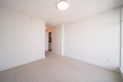 2207-3007 Glen Drive, Coquitlam, BC 