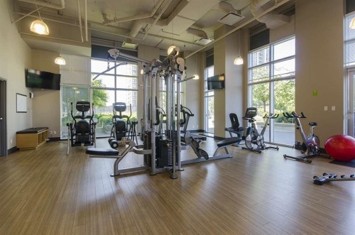 2207-3007 Glen Drive, Coquitlam, BC 